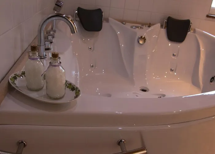 Kessels Heerlijkheid Bed and Breakfast 3*