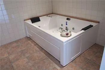 Kessels Heerlijkheid Bed and Breakfast Maren-Kessel